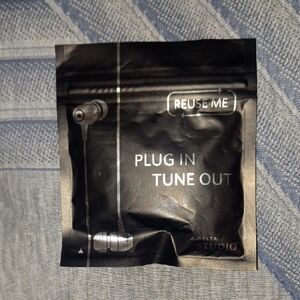 Delta Studio Earbuds - Unused